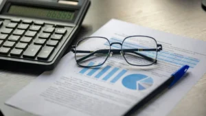 Real estate tax planning with financial reports calculator and analysis